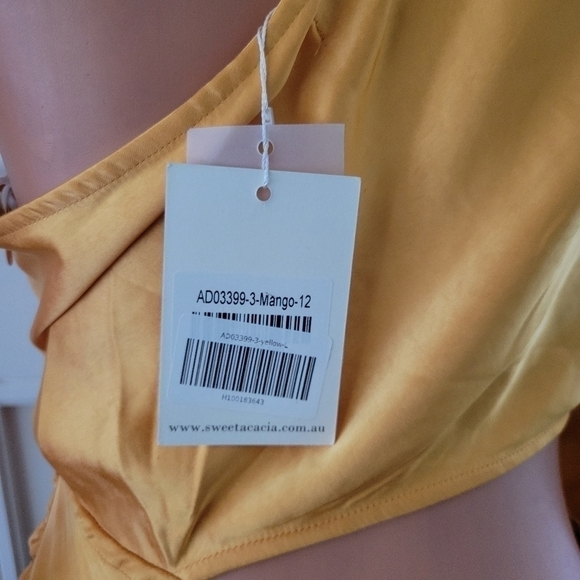 Alice elle NWT Dress size 12. - Picture 6 of 15